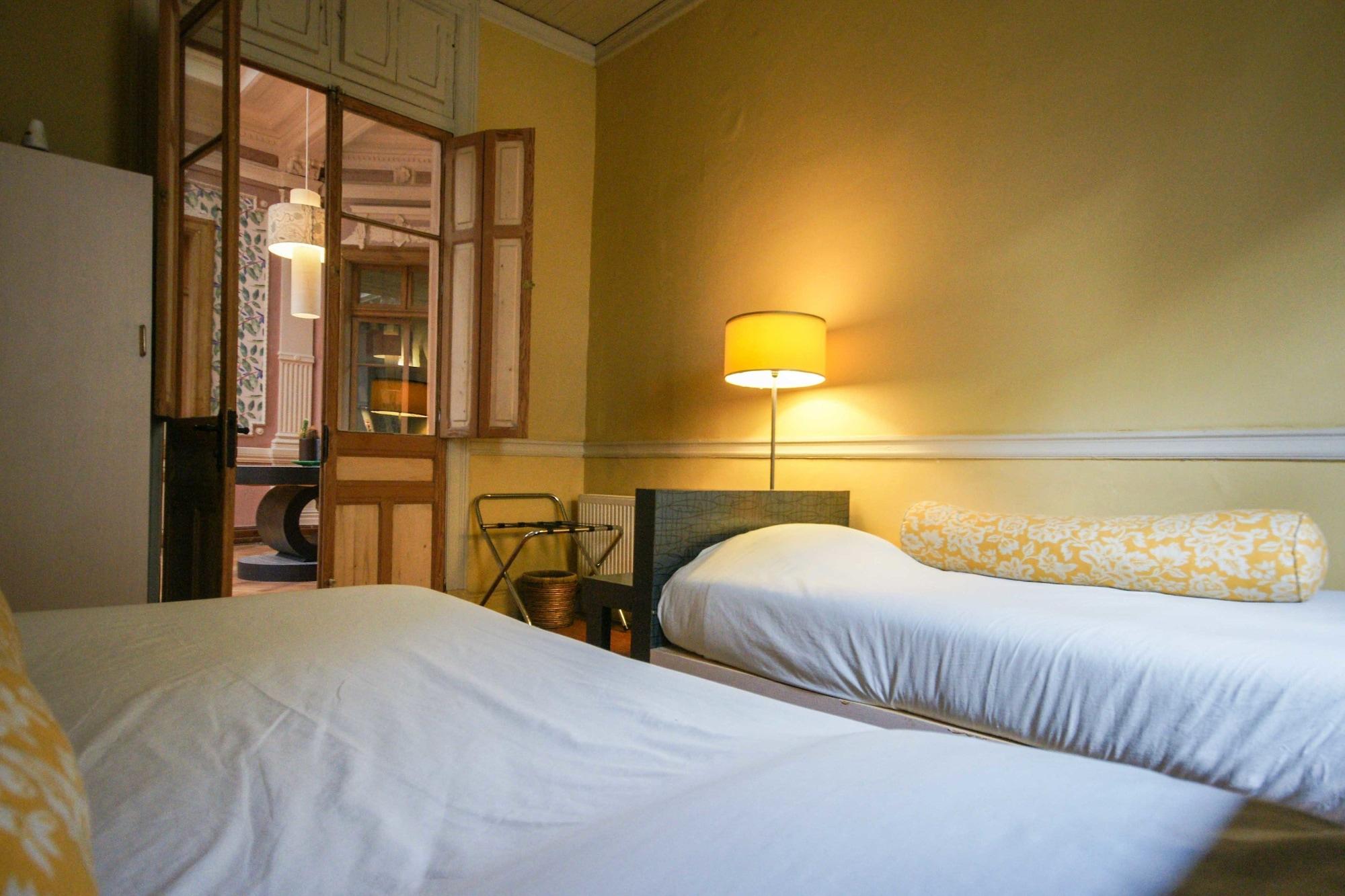 Happy House Hostel Сантьяго Экстерьер фото